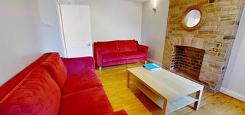 6 bed shared accommodation to rent