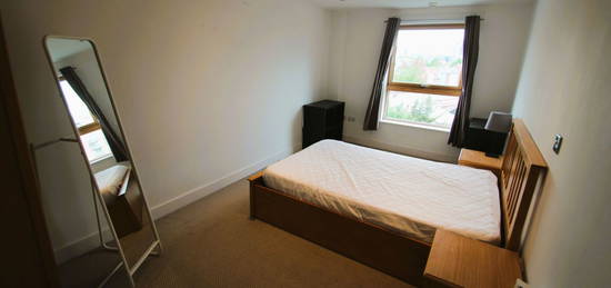 Flat to rent in Armouries Way, Hunslet, Leeds LS10