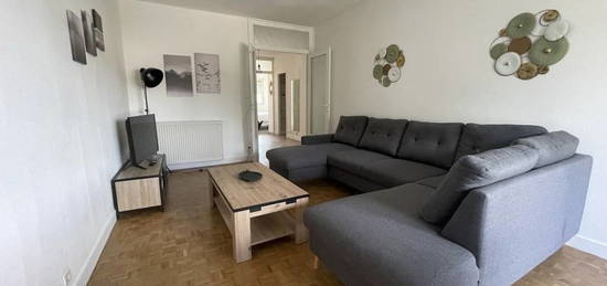 Appartement meublé  à vendre, 3 pièces, 2 chambres, 67 m²