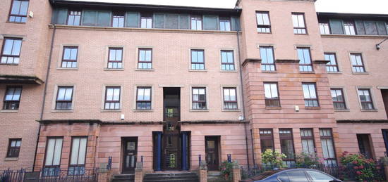 Flat to rent in Errol Gardens, Oatlands, Glasgow G5