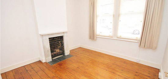 2 bed maisonette to rent