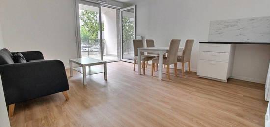 Appartement meublé  à louer, 3 pièces, 2 chambres, 61 m²