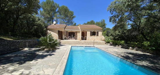 Villa  à vendre, 5 pièces, 3 chambres, 108 m²