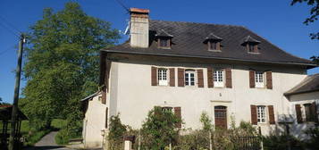 Ferme 190m² 5 chambres, puits, 3.8 hectares