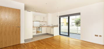 2 bed flat to rent