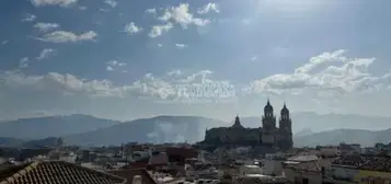 &#xC1;tico en Ctra. de Circunvalaci&#xF3;n-La Magdalena