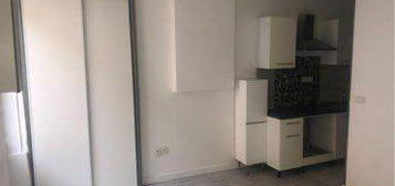 Appartement F2 en hyper centre