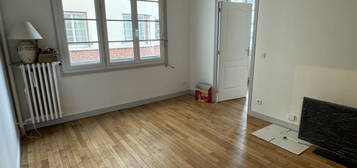 Appartement  à louer, 2 pièces, 1 chambre, 45 m²