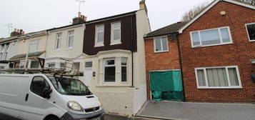 Terraced house to rent in King William Road, Gillingham, Kent ME7