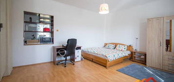 Pronájem generačního RD, 245m2 se zahradou 879m2, P6 Ruzyně