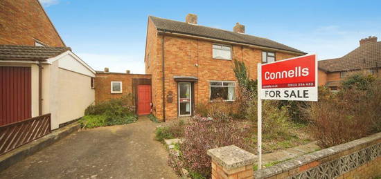 2 bedroom semi-detached house for sale