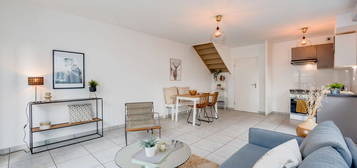 Jolie maison T3 duplex 67,31 m² avec garage, 17 m² de terrasse, jardinet - SEYSSES