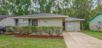 2216 S Brock Pl, Baton Rouge, LA 70807