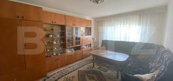 Apartament 3 camere, 65 mp, decomandat, zona Dumbrava Nord