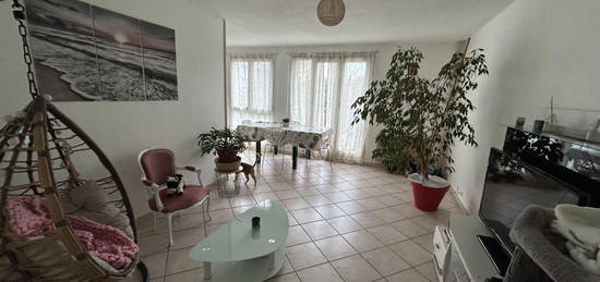 Vente appartement 4 pièces 80 m²