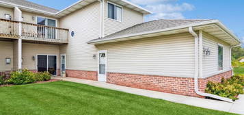 316 Brookside Dr Unit 3, Mayville, WI 53050