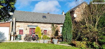 Maison de charme cadre boisé et verdoyant