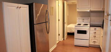 1 Trenton Ave #BASEMENT, Toronto, ON M4C 2Z3