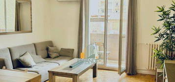 T3 transversant avec double balcon - Quartier 5 avenues