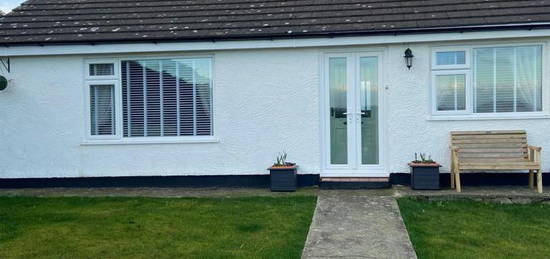 2 bed detached bungalow to rent