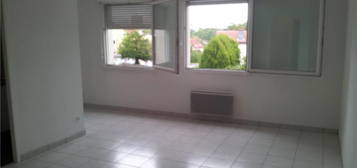 Location appartement 1 pièce 32 m²