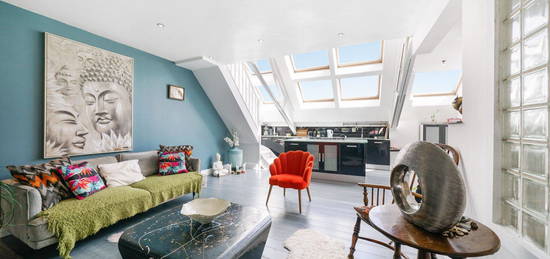 Duplex for sale in Chartwell Court, Brook Road, Dollis Hill NW2