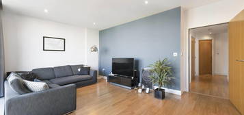 2 bed flat to rent