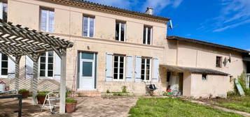 Maison  à vendre, 8 pièces, 3 chambres, 153 m²