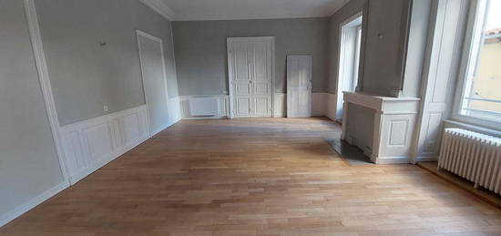 Location appartement 1 pièce 49 m²