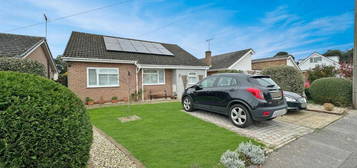 2 bedroom detached bungalow for sale