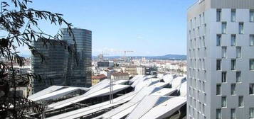 Fernblick - Außergewöhnliche Wohnung im 13. Stock - Quartier Belvedere Central!