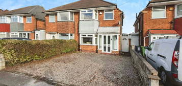 3 bed semi-detached house for sale