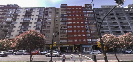 Piso en venta en Avenida de Navarra, 57, Barrio del Ave