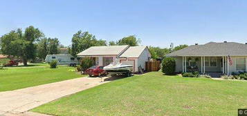 2201 North Main Street / 120 Sequoya Lane - Graneornett Main Street, LLC, 2201 N Main St #120-E7, Altus, OK 73521