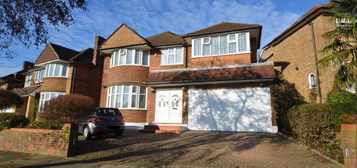 5 bedroom detached house to rent