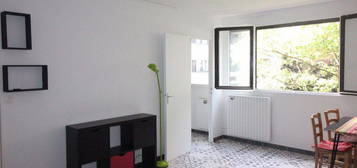 Studio 1 pièce 27 m²