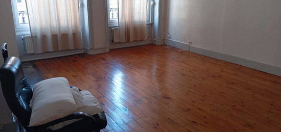 Appartement F2 à louer 55m2