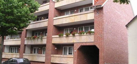 2 Zimmerwohnung mit Balkon im Erdgeschoss frei!