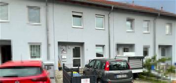 Gepflegtes Reihenmittelhaus im Ludwigshafener Stadtteil Ruchheim sucht neue Mieter