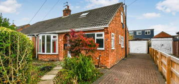 2 bedroom semi-detached house for sale