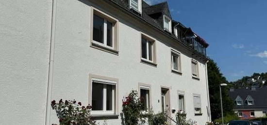 Ruhiges Wohnhaus sucht nette Nachbarn