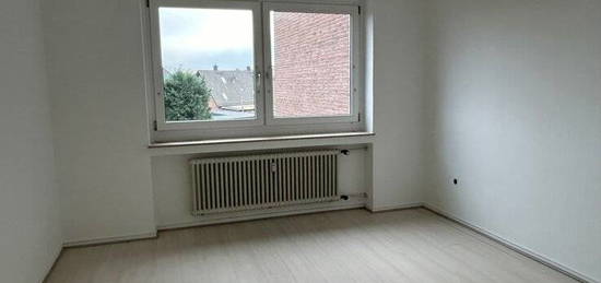 Helle 2-Zimmer Wohnung in zentraler Lage