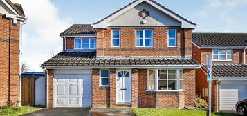 4 bedroom detached house to rent