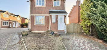 3 bedroom detached house to rent