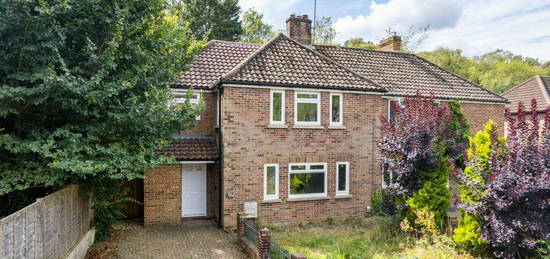 4 bedroom semi-detached house