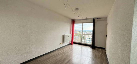 Location appartement 1 pièce 28 m²