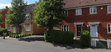 3 bed semi-detached house to rent