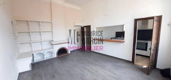 A LOUER - APPARTEMENT CARPENTRAS - 2 pièces 60.61m²