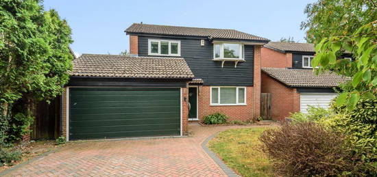 4 bedroom detached house