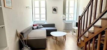 Appartement  à louer, 3 pièces, 2 chambres, 70 m²